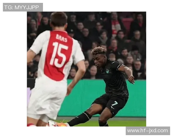 勒沃库森与拉齐奥激战正酣谁能在欧战中笑到最后